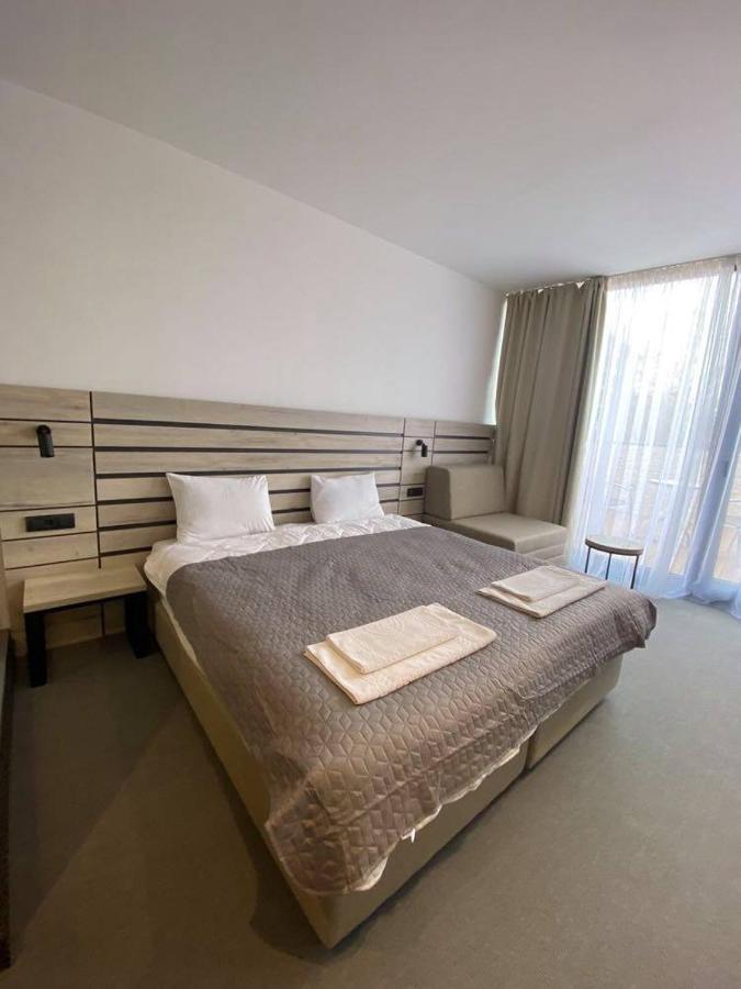 Deluxe Double Room with Extra Bed