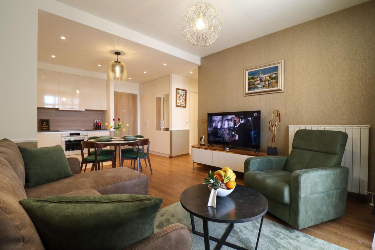 Superior Apartment,1207344091:JPEG