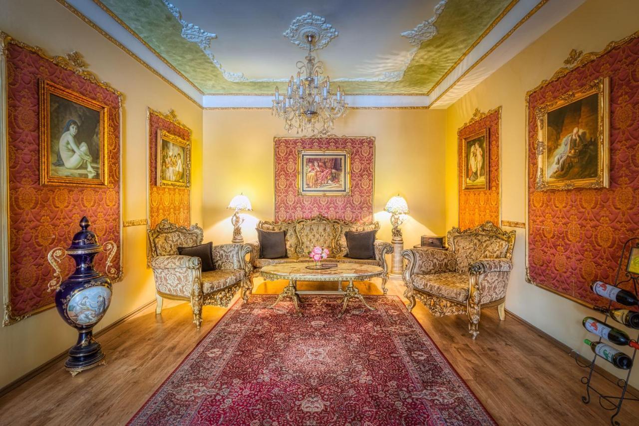 Superior Villa