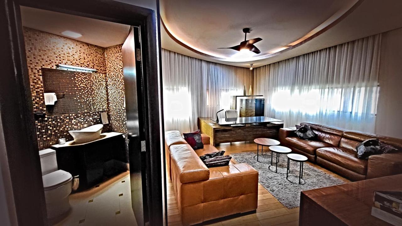 Penthouse Suite