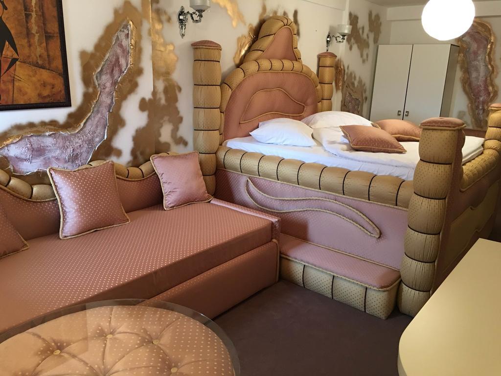 Standard Double Room,632370147:JPEG