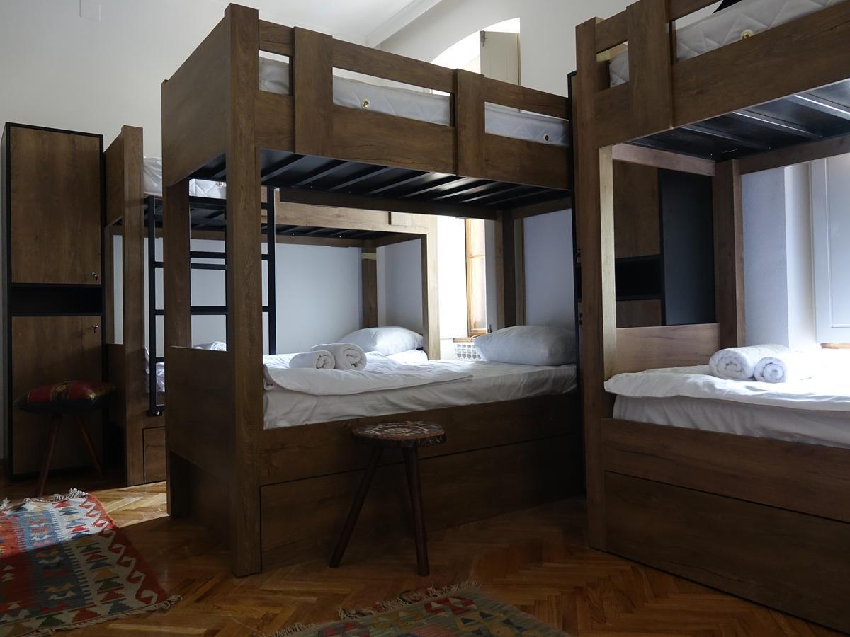 Bed in 10-Bed Mixed Dormitory Room