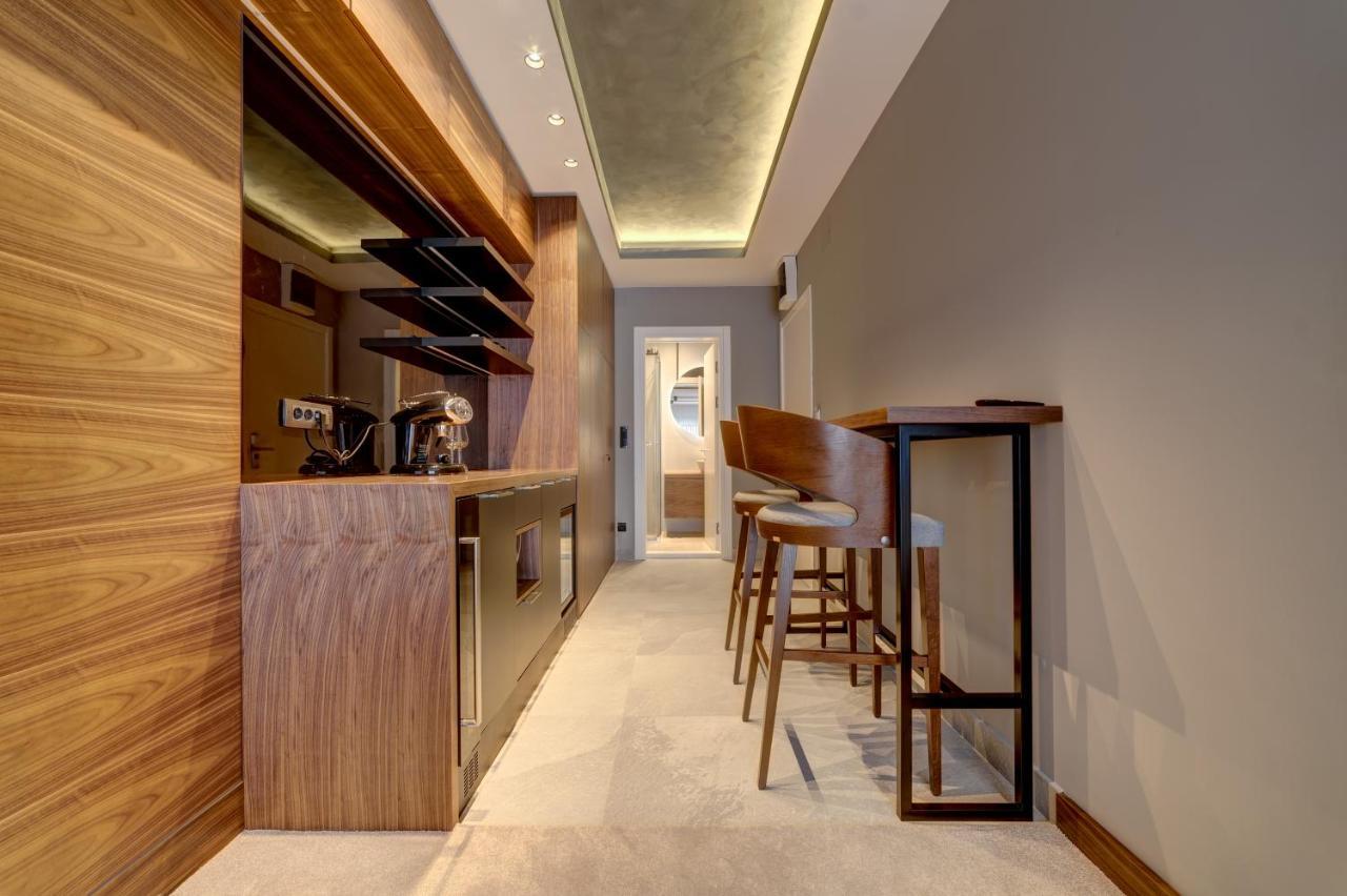 Superior King Room with Terrace,751301231:JPEG