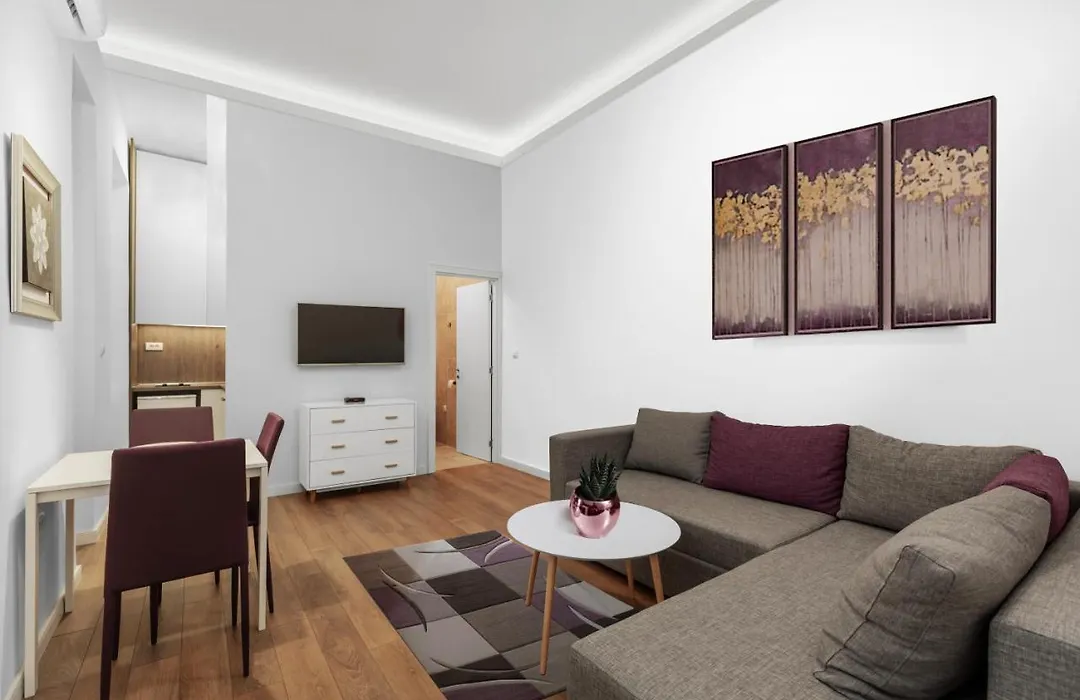Viktor Luxury Suites-1