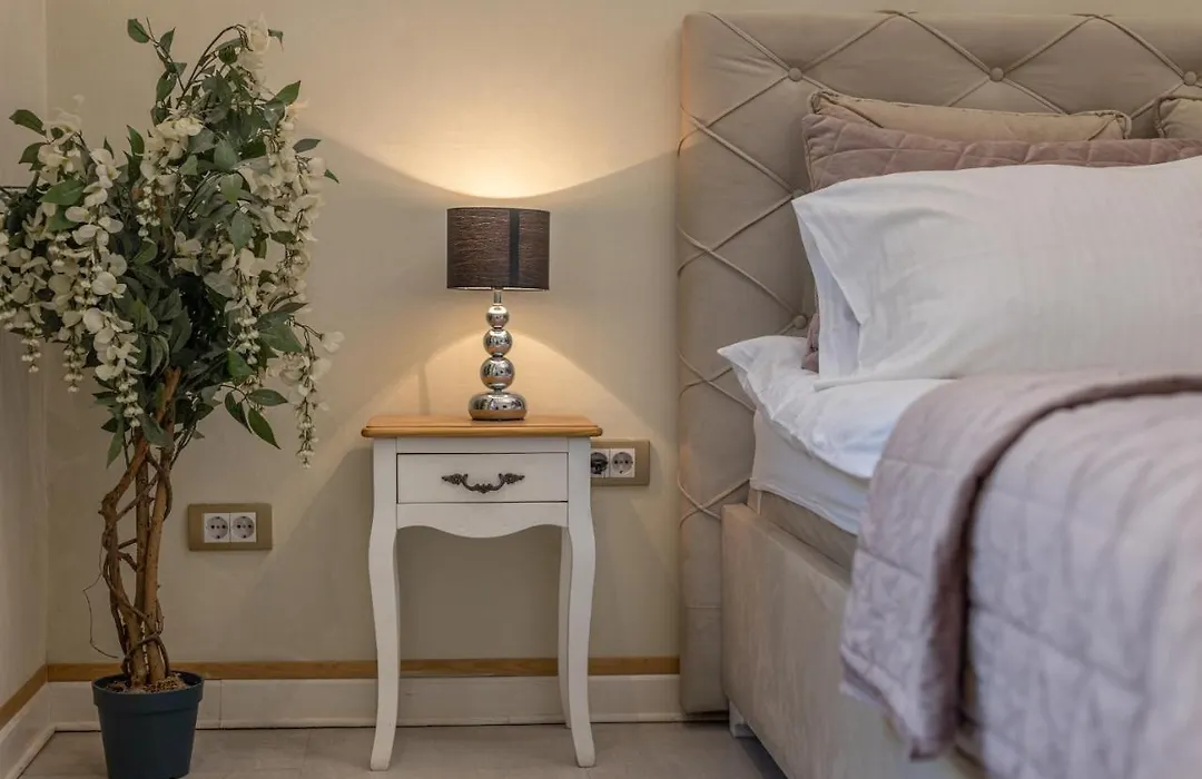 Max Luxury Apartments-1