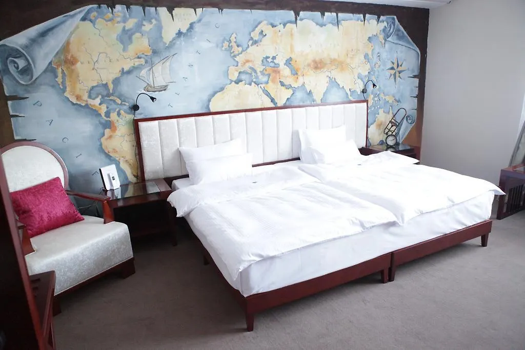 Garni Hotel Fortuna-1