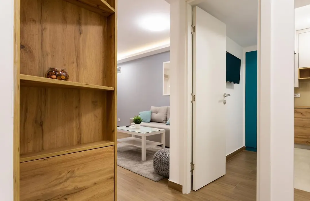 Apartment Grand Suite-1