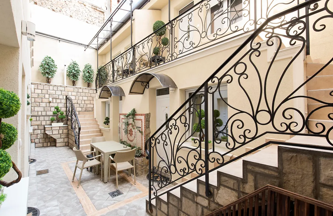 Lazar Lux Apartments-1