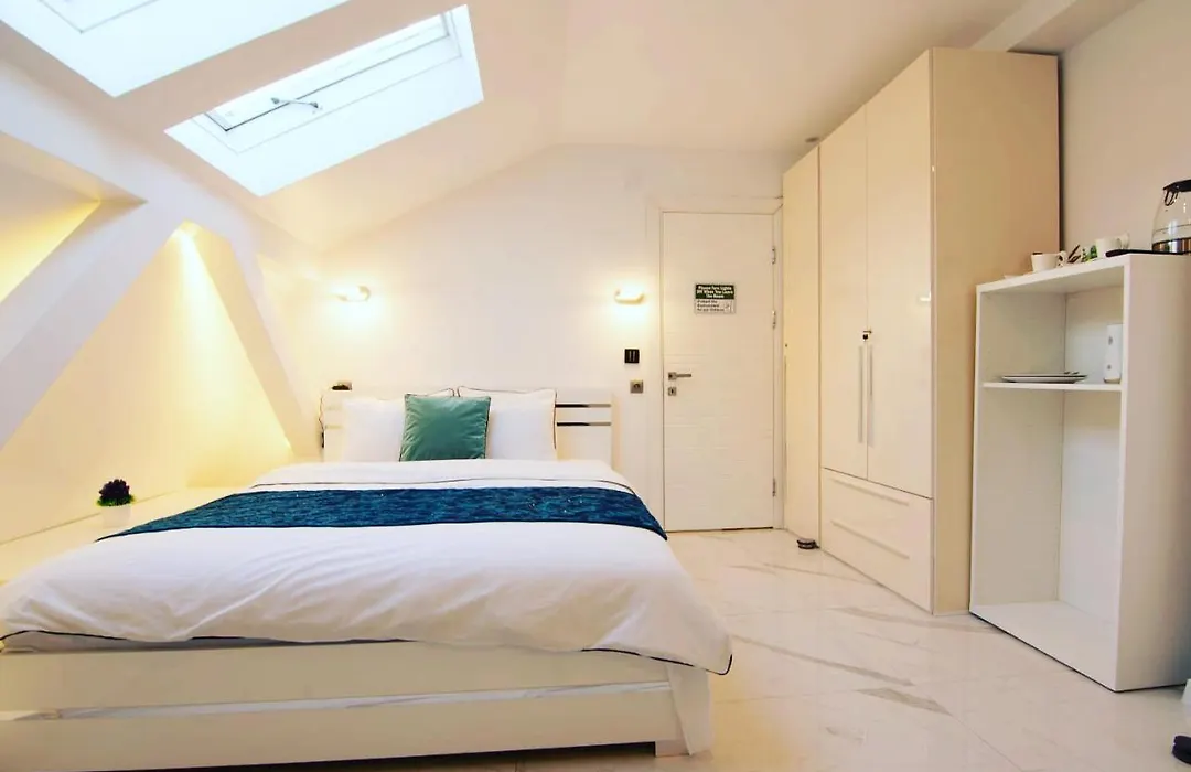 Lumiere Luxe Suites-1