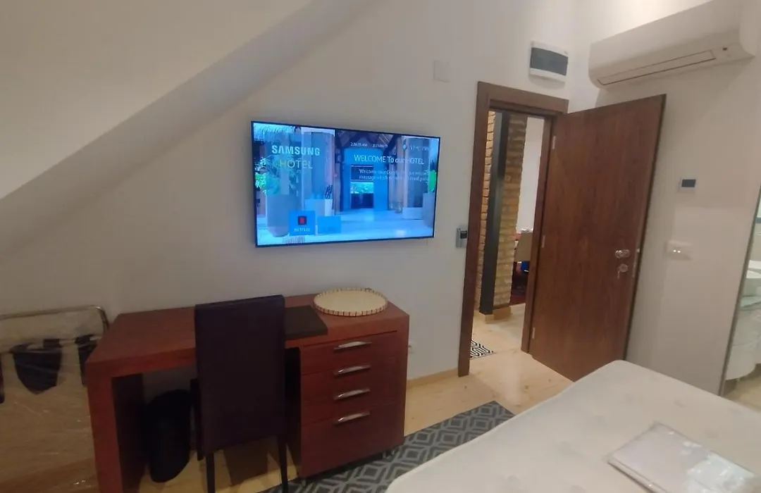 Balkanska Four Seasons Suites-1