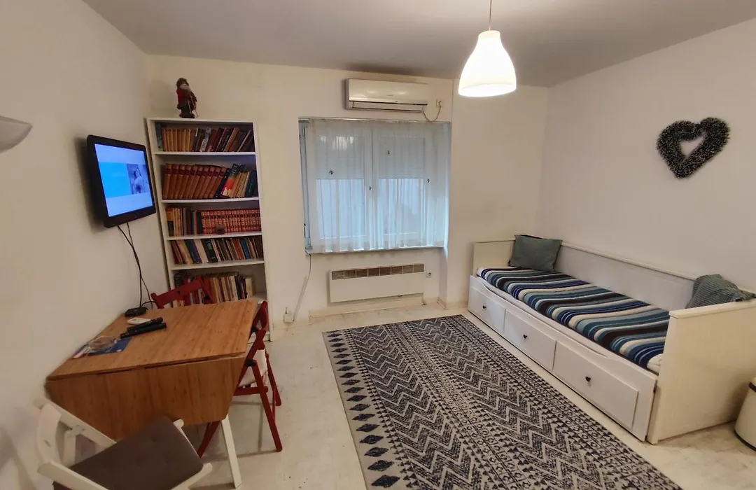 Balkan-Inn Apartments-1