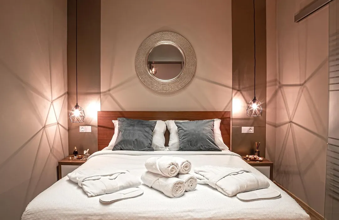 Venus Apartment With Jacuzzi And Sauna - City Center-1