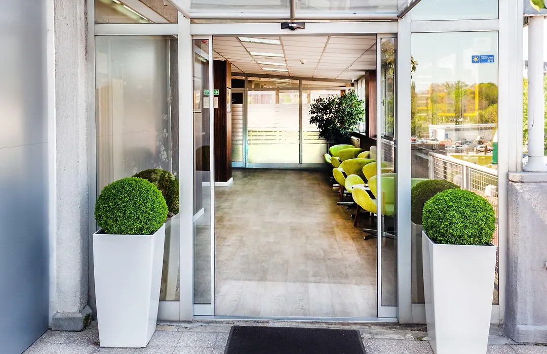 Adresa Suites-1
