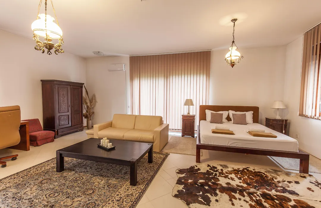 The Belgrade Hills Rooms And Suites-1