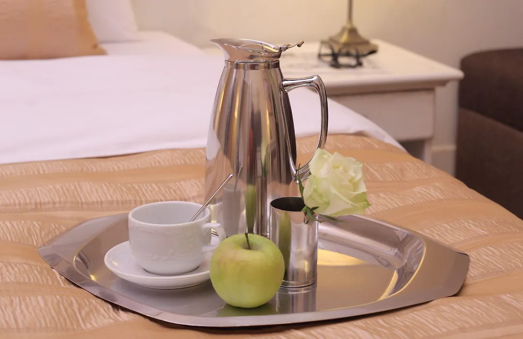 Booking Rooms-1