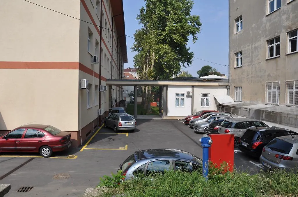 Rooms Karadjordje-1