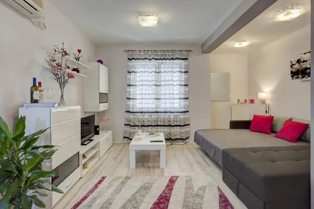 Apartment Biljana-1