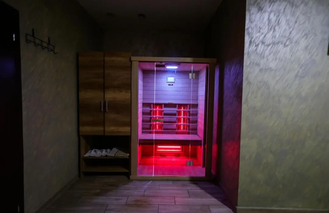 Hotel Dreams Rooms-1