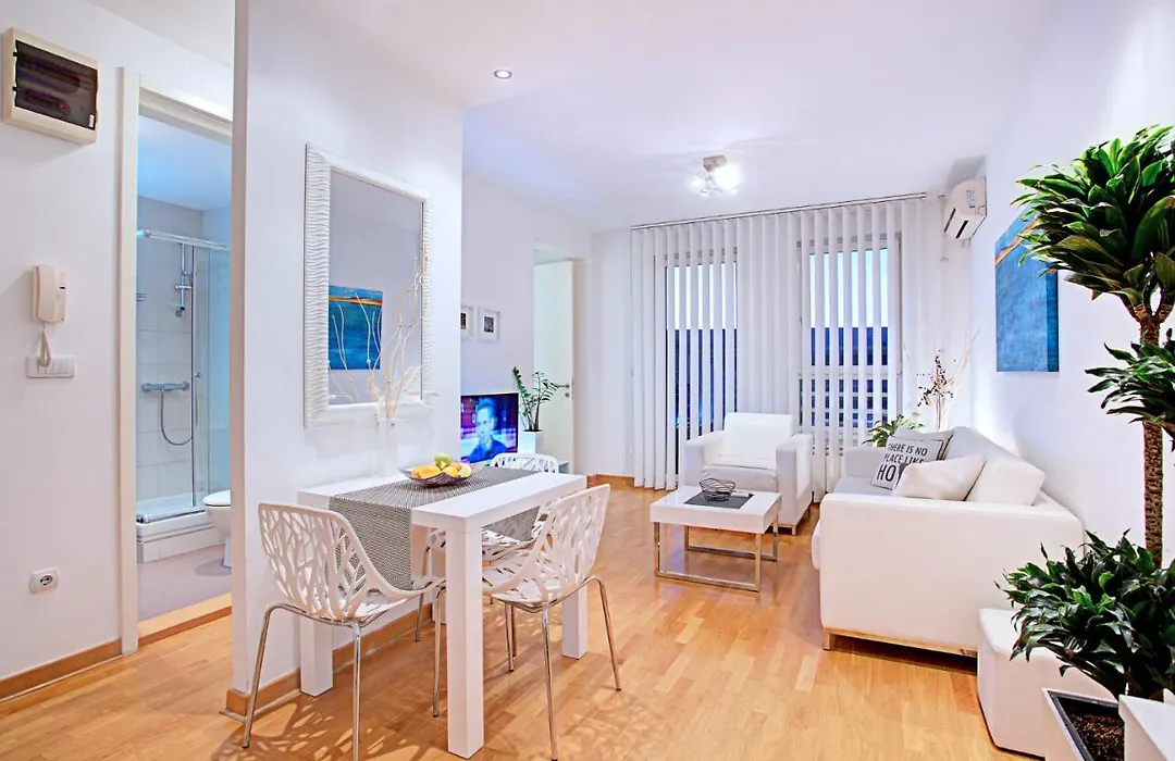 Belville Luxury Apartment-1
