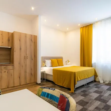 Central Business Apartments-2