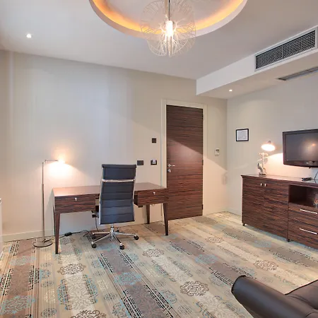 Crystal Hotel Belgrade-2