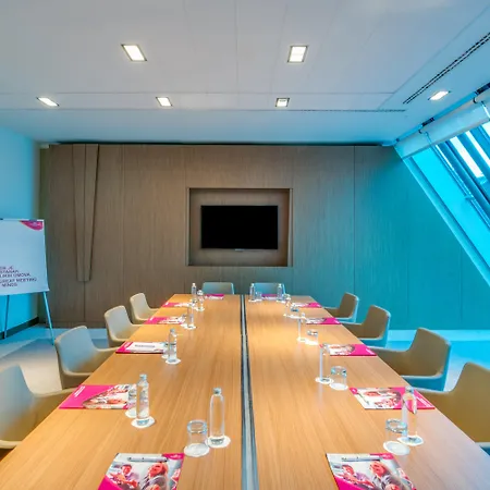 Crowne Plaza Belgrade By Ihg-3