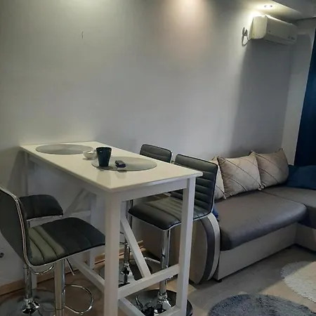 Bulevar Star Apartment-2