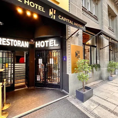 Capital Hotel Garni-3