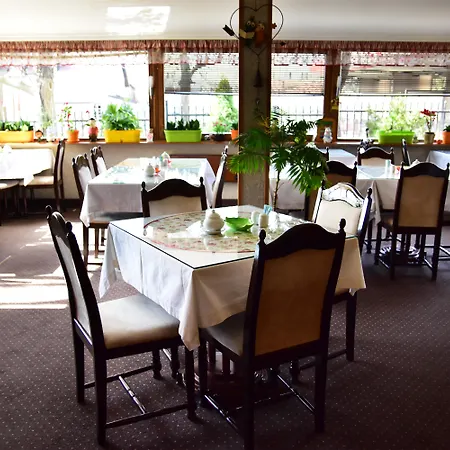 Garni Hotel Lav-2