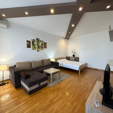 Nevena Belville Apartments-3