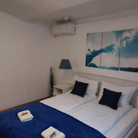 Inter Apartment Belgrade With Free Parking-3