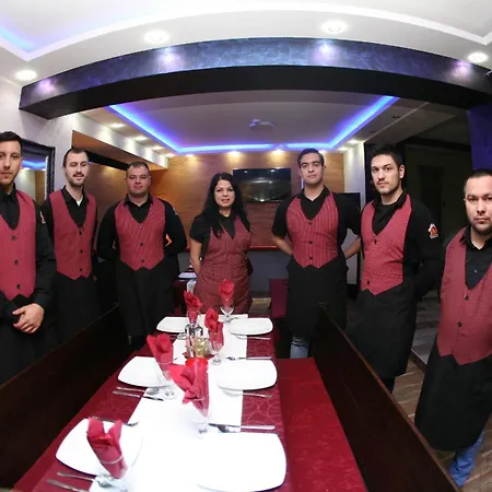 Rooms&Restaurant 43-3