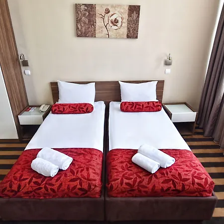 Balkan Hotel Garni-3
