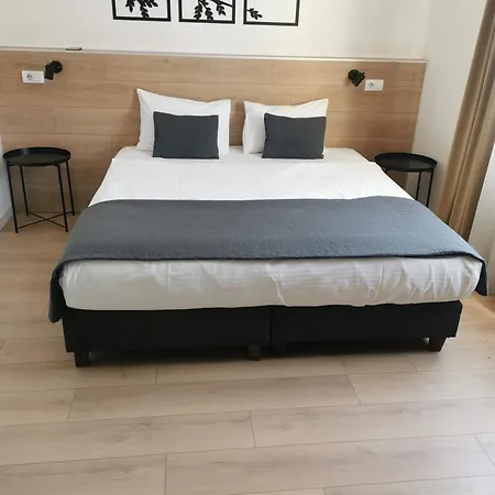 Viktor Luxury Suites-2