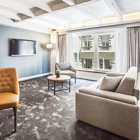 Nomad Luxury Suites-3