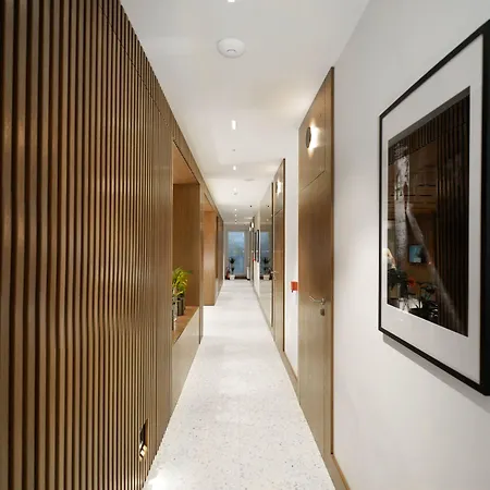 Dominic Smart & Luxury Suites - Edition-2