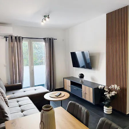 Aster Apartments-3