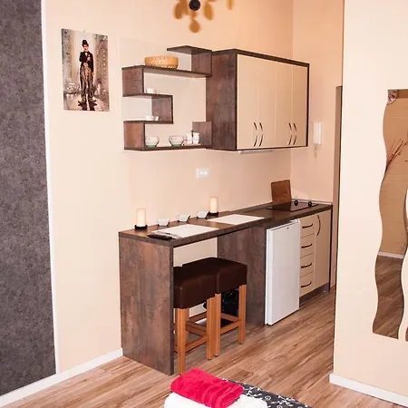 City Center Apartment-2