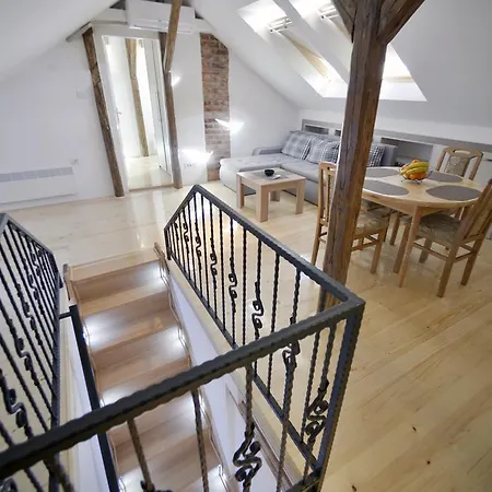 Fd.Eight Apartment-3
