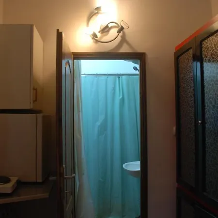 Tash Inn Hostel-3