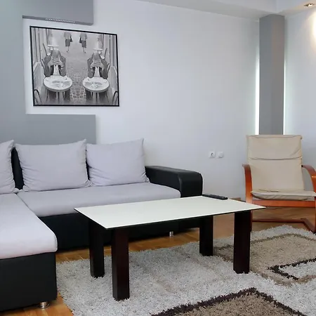 Belgrade Republic Square Apartment-2