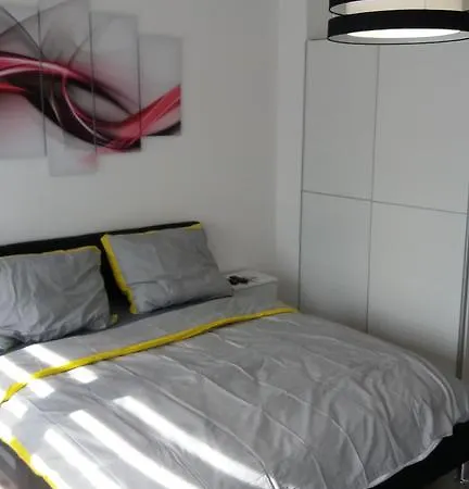 White City 1 Apartment-2