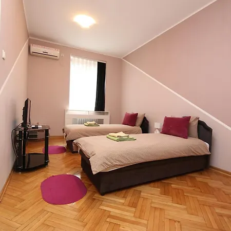 Hostel Fine-3