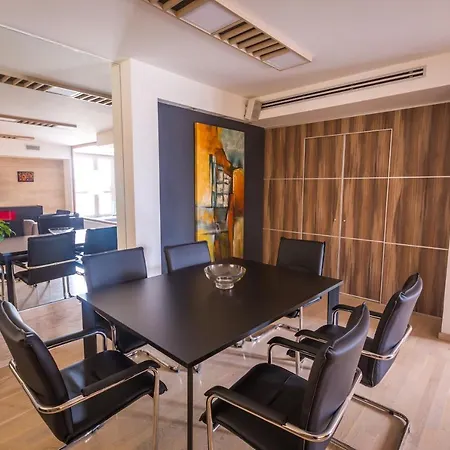 Hostgost Selected Suites - Bams, Private Spa Included-3