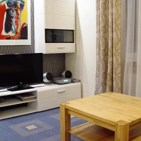 City Comfort Apartments-2