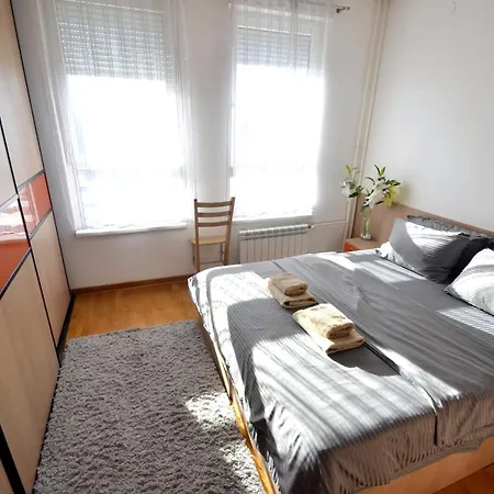 Clean&Cozy Apartments Novi Beograd-3
