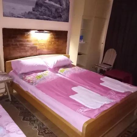 Guest House Mirijevski Konak-3