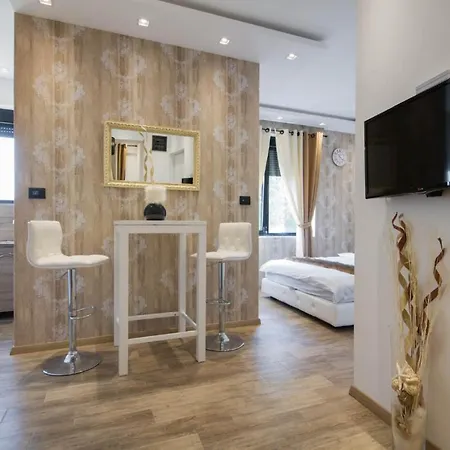 Central Business Apartments-3